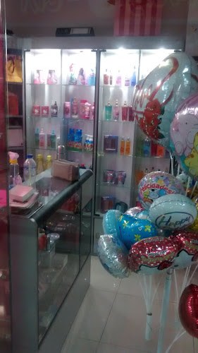 Perfumería Aroma y Colores - Breña
