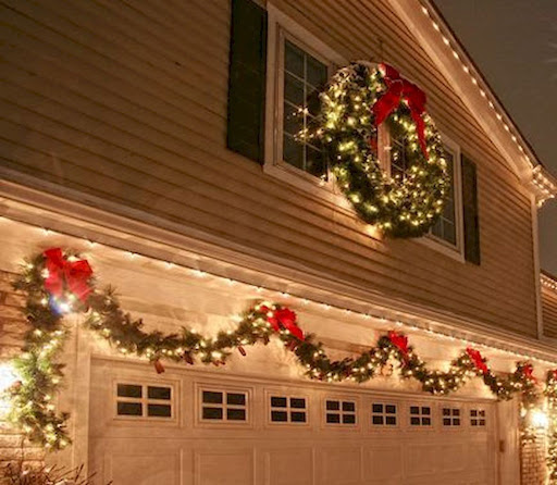 House Christmas Decorations Outdoor Ideas