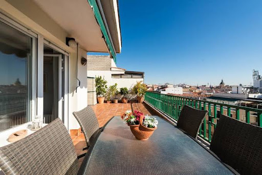Penthouse Latin