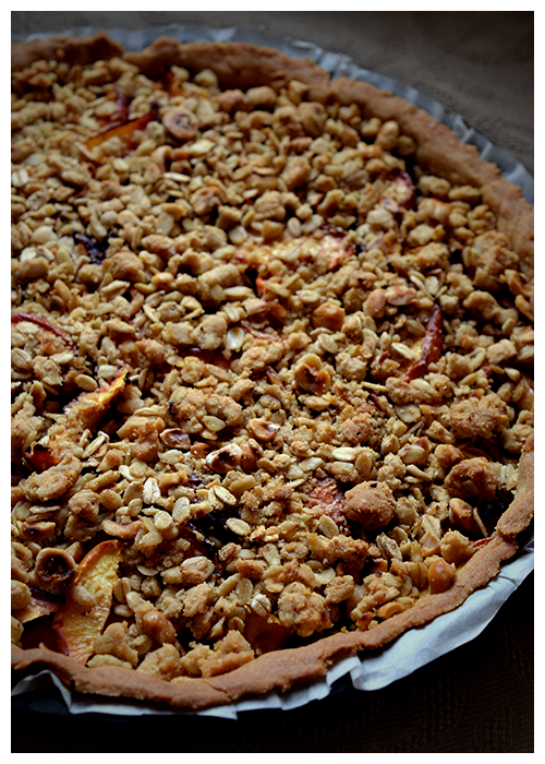 peach and hazelnut crumble tart© by Haalo