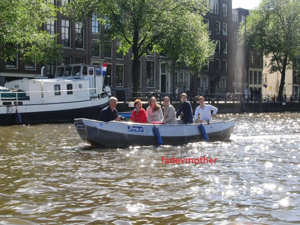 kapal photo wisata kanal 5_zpsfrvwb07g.jpg