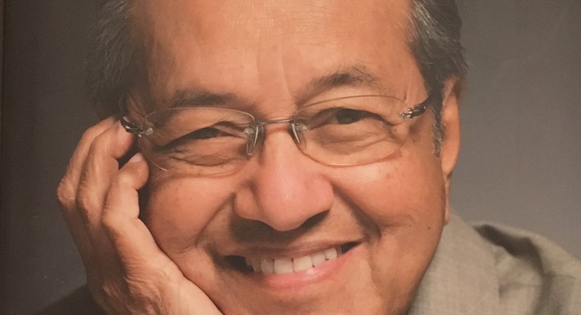 Министр малайзии. Махатхир Мохамад. Премьер Малайзии Махатхир Мохамад. Махатхир Мохамад премьер-министр Малайзии (1981-2004; 2018-2020 г.). Махатхир Мохамад в молодости.
