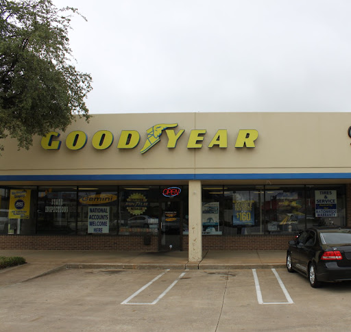 Auto Repair Shop «Christensen Tire & Automotive», reviews and photos, 2161 E Arapaho Rd, Richardson, TX 75081, USA