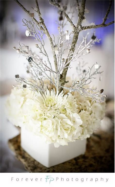Best 25 Winter wedding centerpieces ideas on Pinterest Best 25 Winter wedding centerpieces ideas on Pinterest