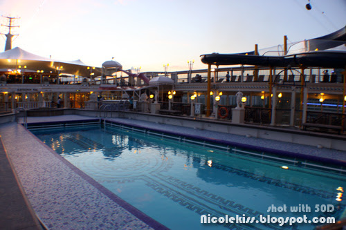 deck swimming pool