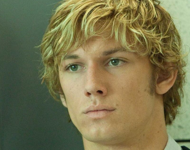 male actors blonde hair