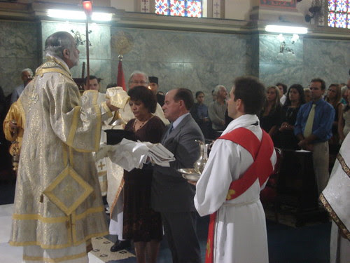 Communion por Philippe Gebara.
