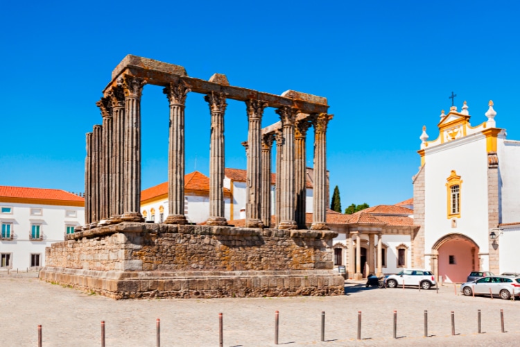 Évora in Alentejo has low cost of living