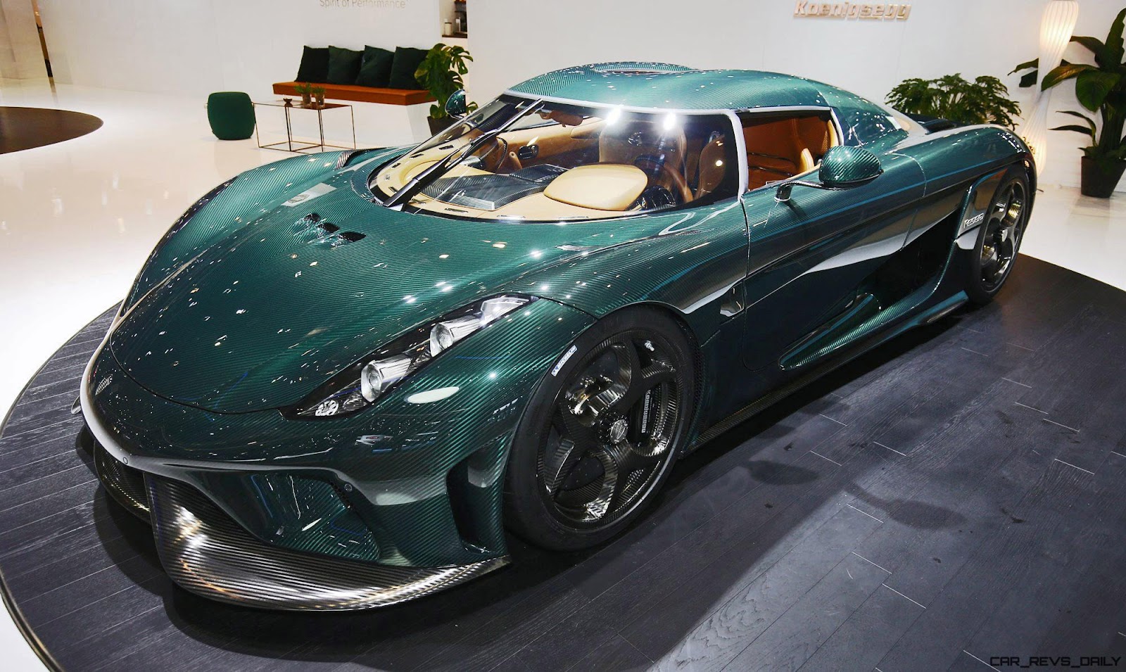 2017-Regera-Green-Koenigsegg-1.jpg