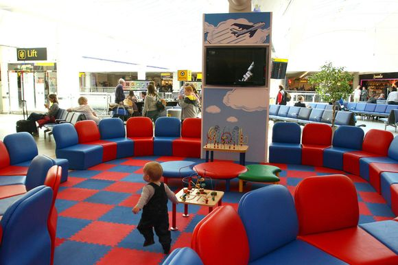 Zoo For Small Children At Airports