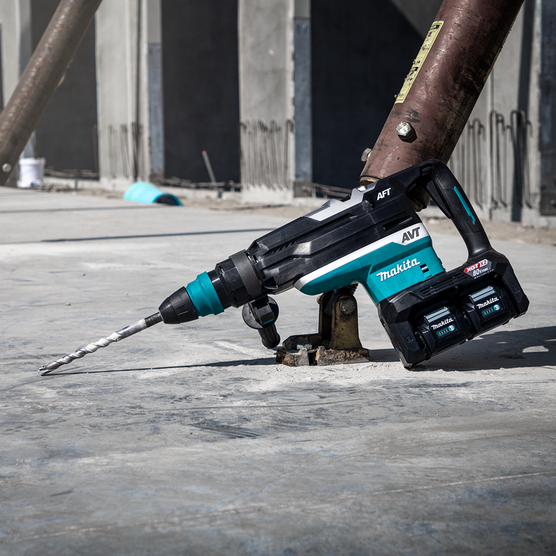Photo of Makita 80V max (40V max X2) XGT Brushless Rechargeable 2-inch Punch, accepts SDS ‑ MAX bits, AWS Capable GRH06PM