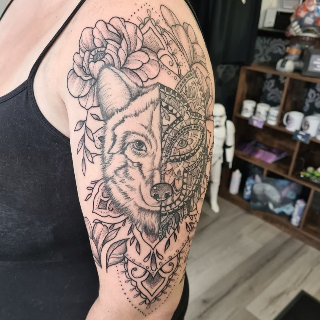 Amazing Wolf Mandala Tattoo
