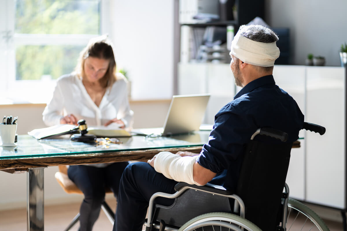 Workers comp case management: injured employee sitting in a wheelchair