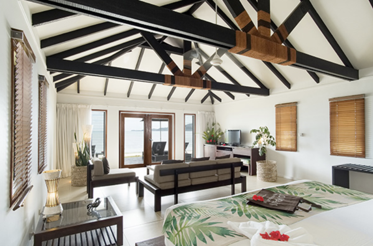 Lomani Island Resort

