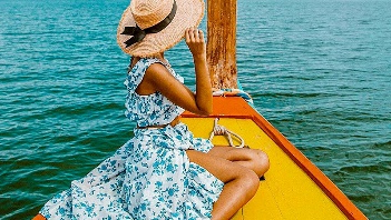 50 Boho Chic Outfits for a Unique Beach Look