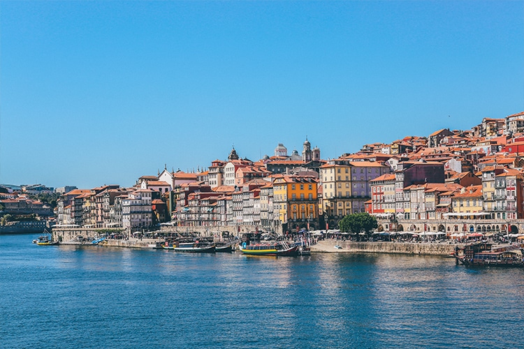 American expats in Porto Portugal