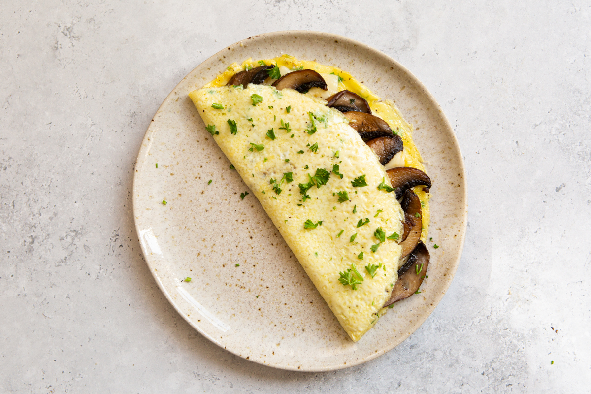 portobello mushroom omelette served on a plate