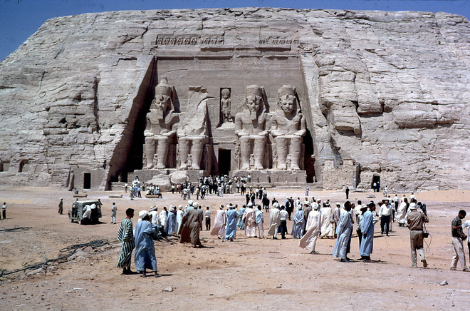 Abu Simbel (C) UNESCO