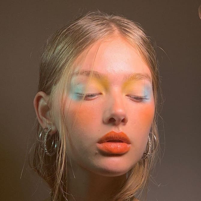 Fashion makeup spring-summer 2022: 4 main trends