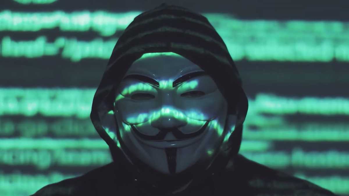 Anonymous contro Putin, colpita anche l&amp;#39;agenzia spaziale Roscosmos