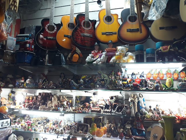 Artisan Market, 40, Baquerizo Moreno, 8, Center, Guayaquil 090306, Ecuador