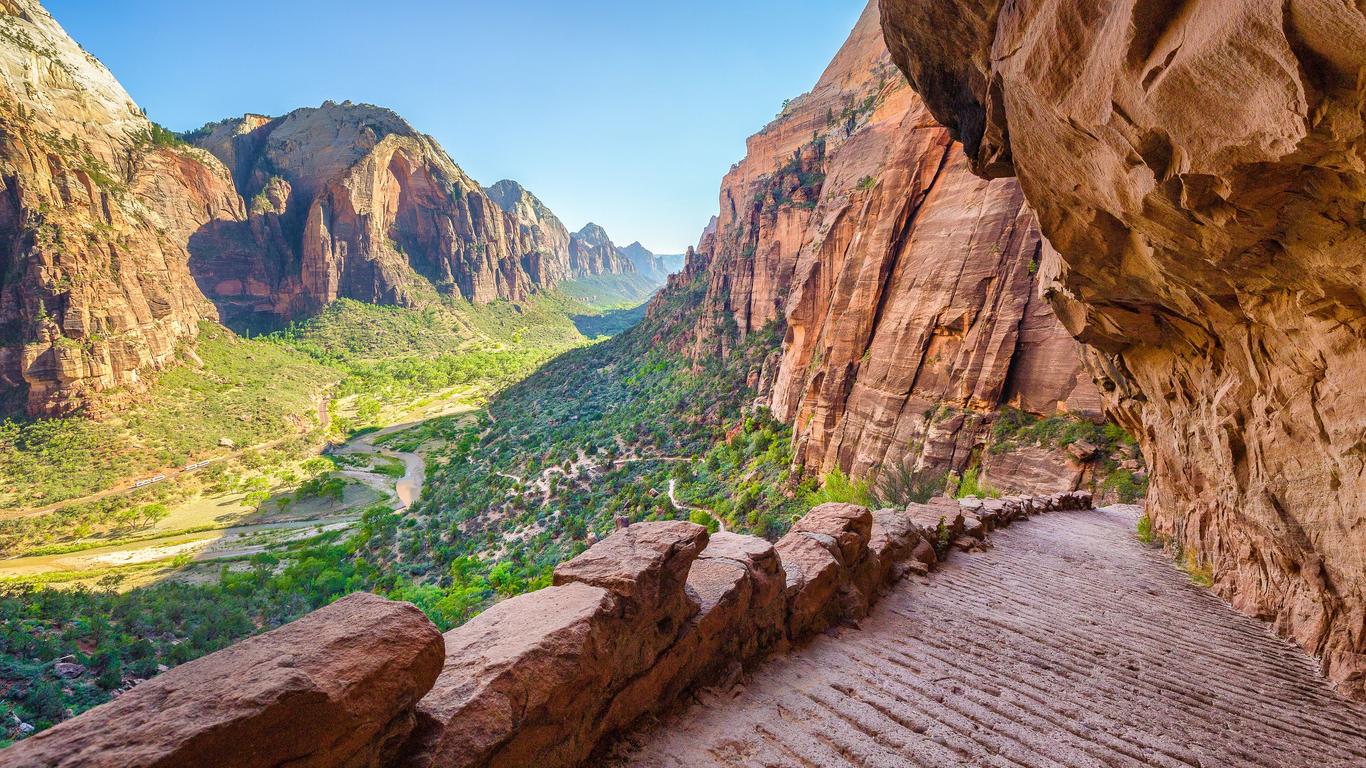 Where To Fly Into For Zion National Park
