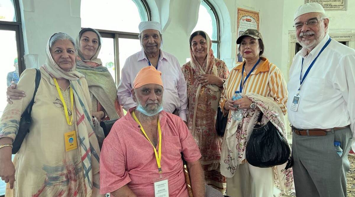 Borders blur in Kartarpur as Bedi, and Intikhab catch up over some jazz. As the song goes, "When the saints go marching in..."