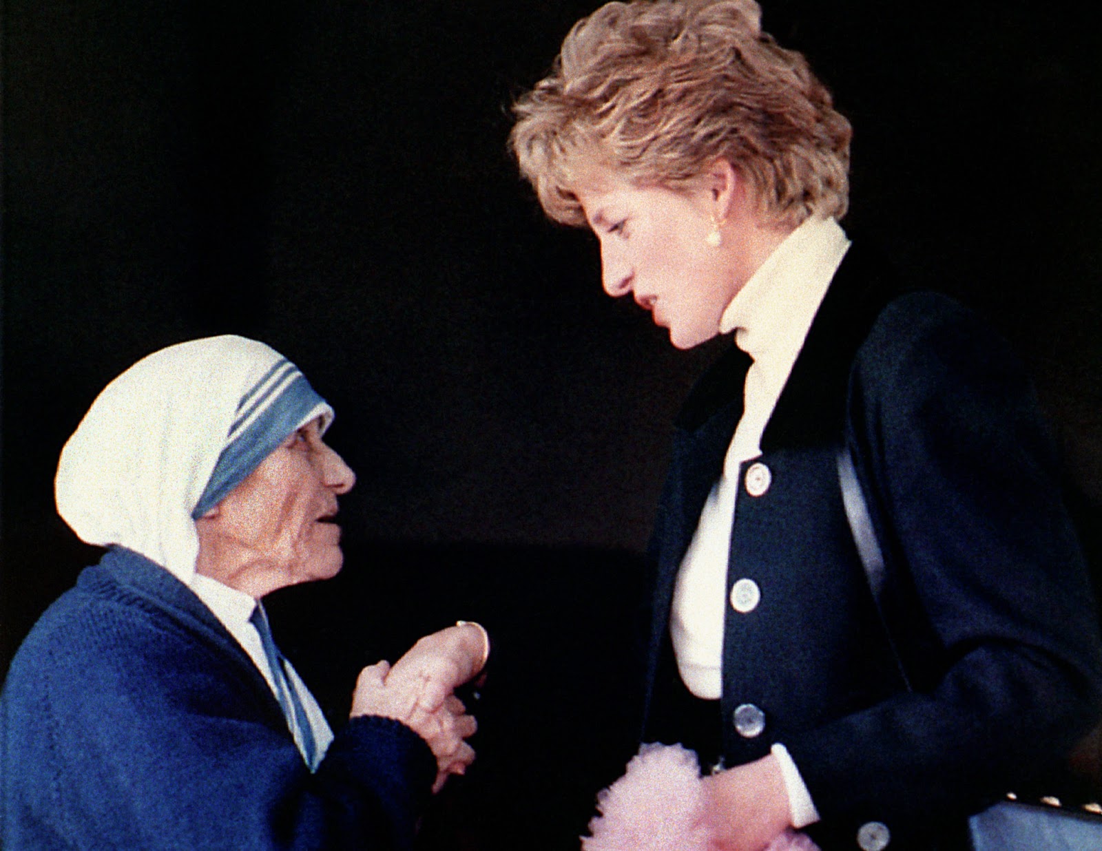 Princess of Wales meeting Mother Teresa in Rome.