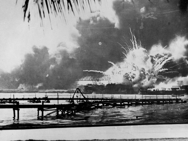 pearl harbor, december 7, 1941, destroyer shaw