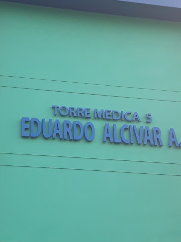 Opiniones de Torre Medica 5 Eduardo Alcivar en Guayaquil - Médico