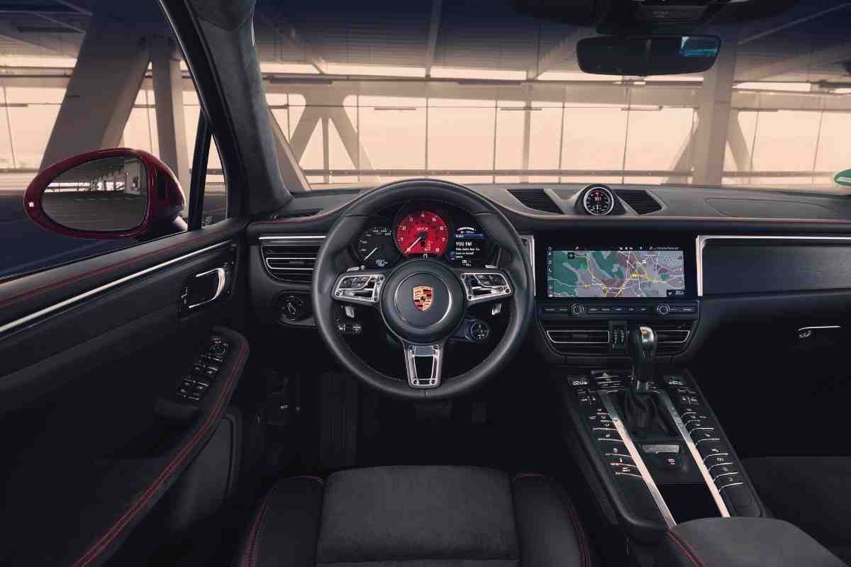 What Are The Best Years For The Porsche Macan: the image shows the interior of a Porsche Macan