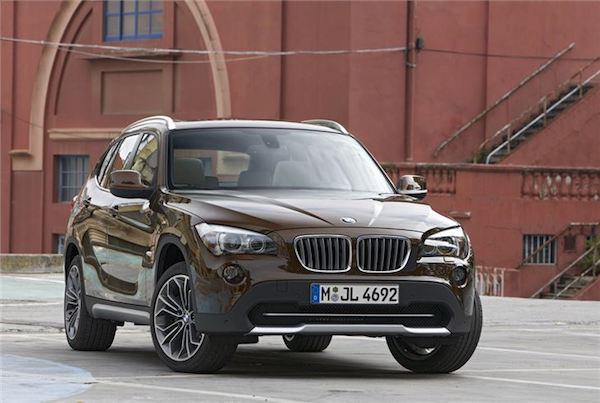 BMW X1 มีทั้งรุ่นก่อนไมเนอร์เชนจ์หรือ Facelift และรุ่น Facelift ที่ราคาอาจสูงกว่า