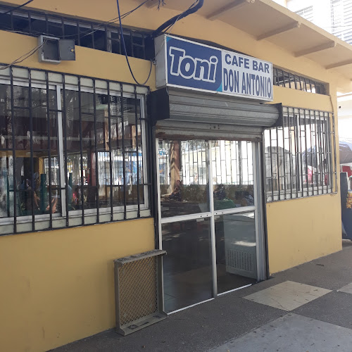 Opiniones de Cafe Bar Don Antonio en Guayaquil - Pub