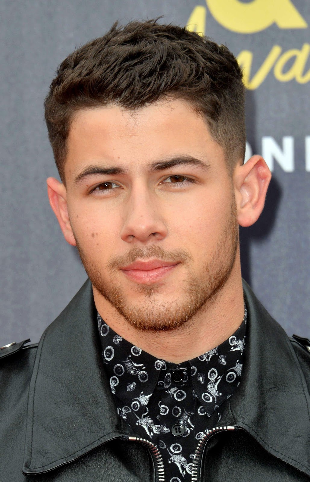 Kiểu Undercut của Nick Jonas