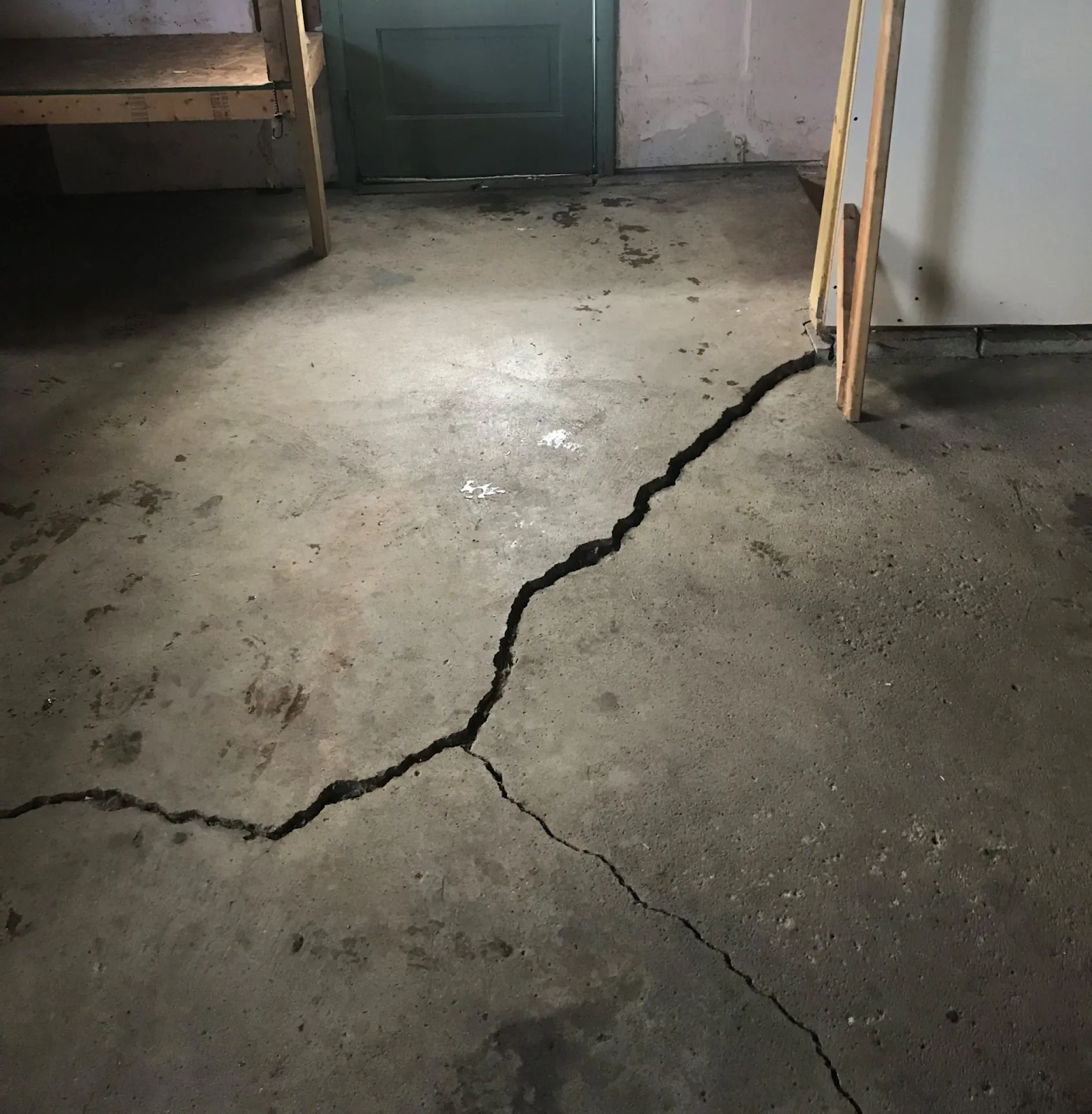Top 10 Signs That Indicate You May Need a Foundation Repair - Image 3