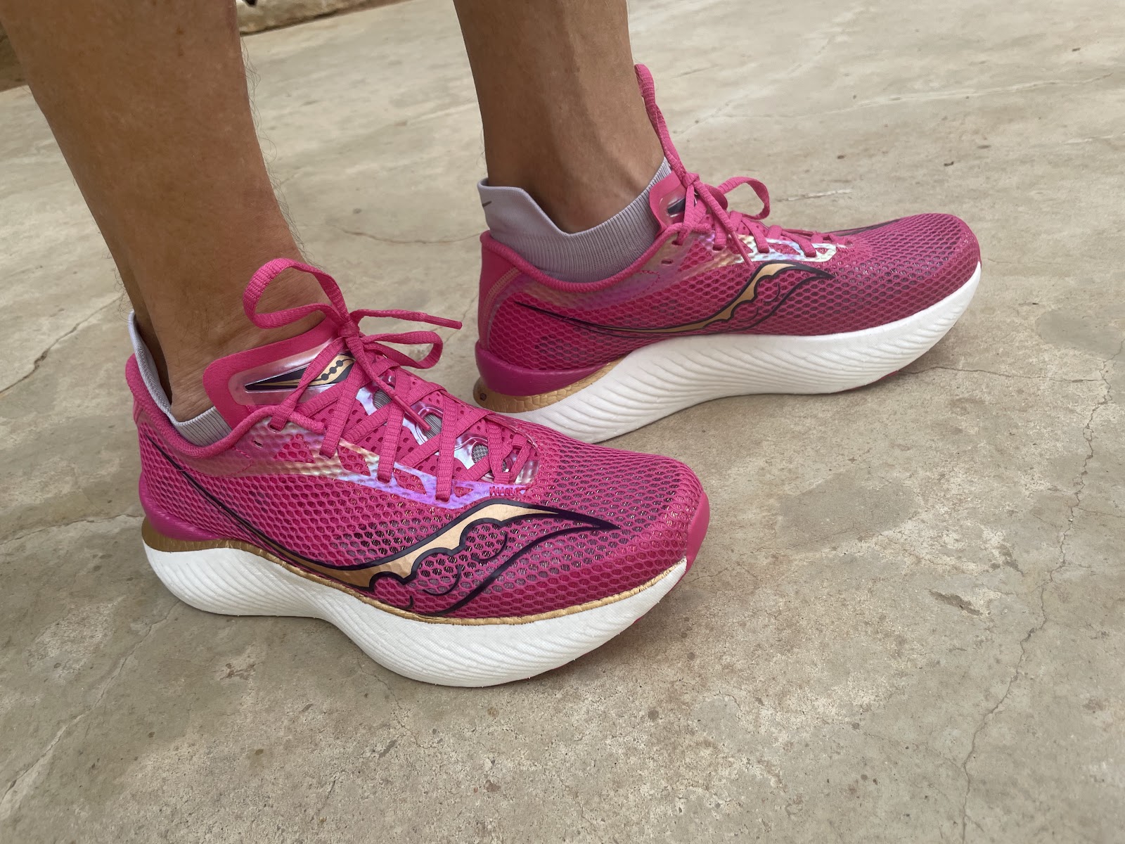 Road Trail Run: Saucony Endorphin Pro 3 Multi Tester Review ...