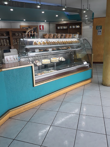Opiniones de Heladería Dolce Piacere en Quito - Panadería
