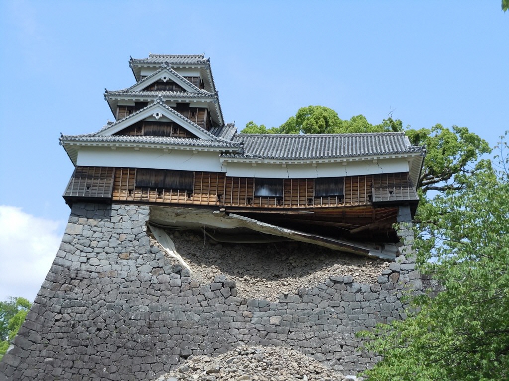 飯田丸五階櫓（避難所開設・運営編表紙）