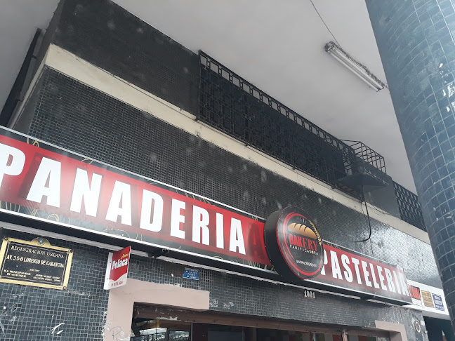 Panaderia y Pasteleria Bakery