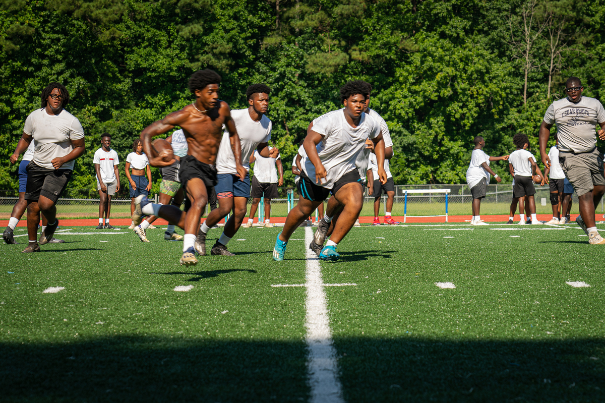 Georgia program handles and manages the issue of heat-related deaths in high school: High school football teams around the country 