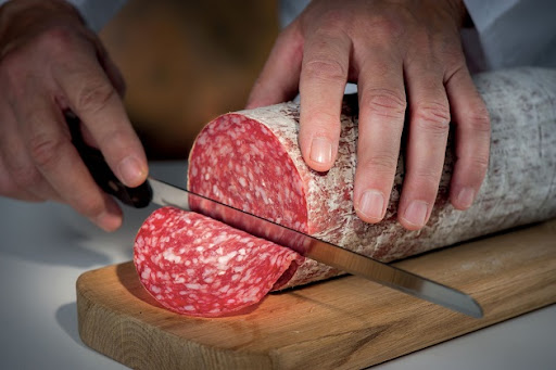 CÁCH THƯỞNG THỨC SALAMI NGON ĐÚNG ĐIỆU