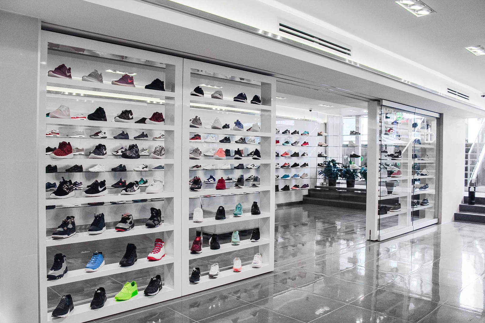 best sneaker stores toronto