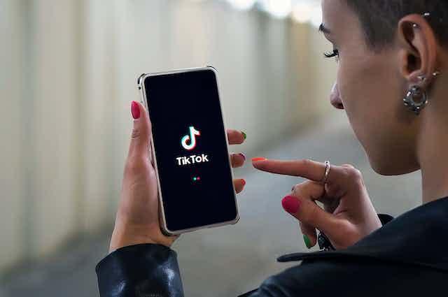 TikTok is more than just a frivolous app for lip-syncing and dancing –  Podcast