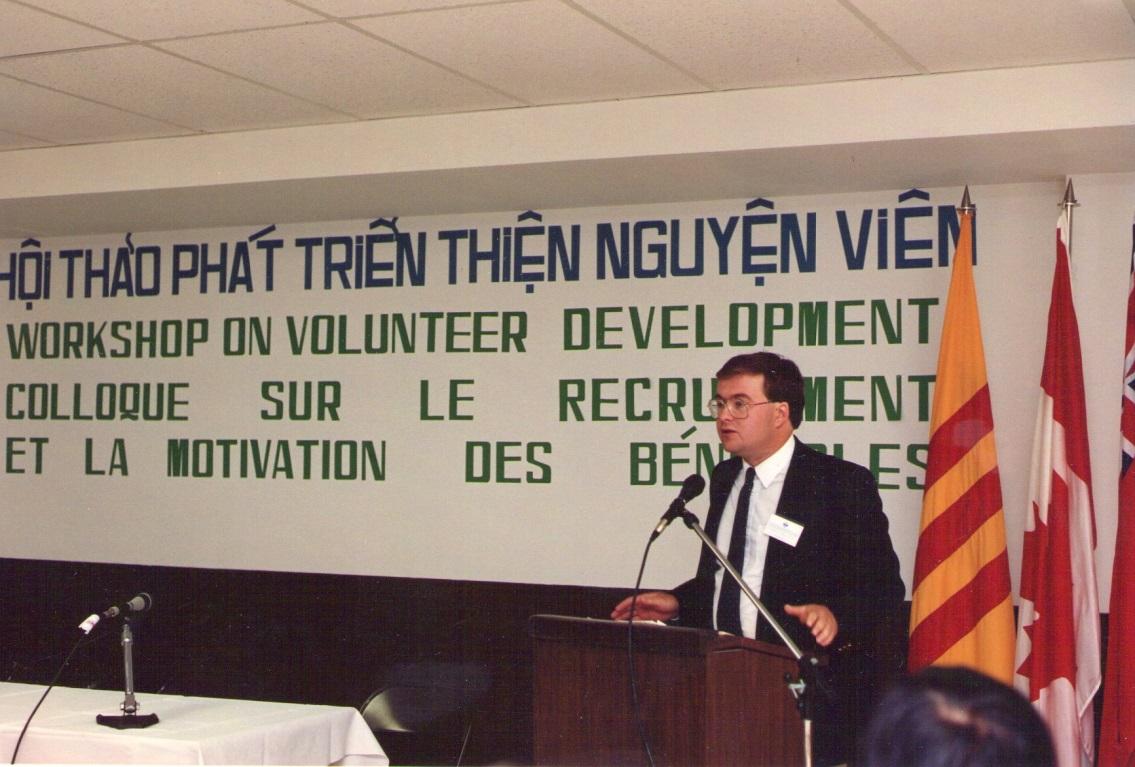 http://www.nguoiviettudo.ca/photo/nth/img017.jpg