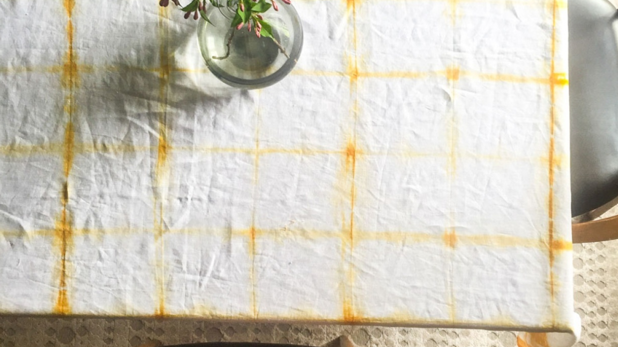 A Guide to Natural Dyes: Make Fabric Dye With Food and Plants