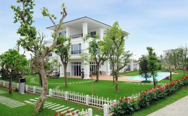 Vinhomes Riverside villas for rent in Hoa Anh Dao sub-area