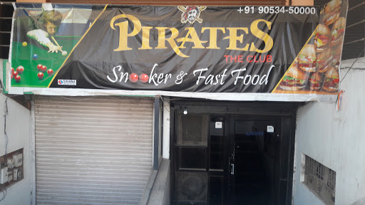 Pirates The Club