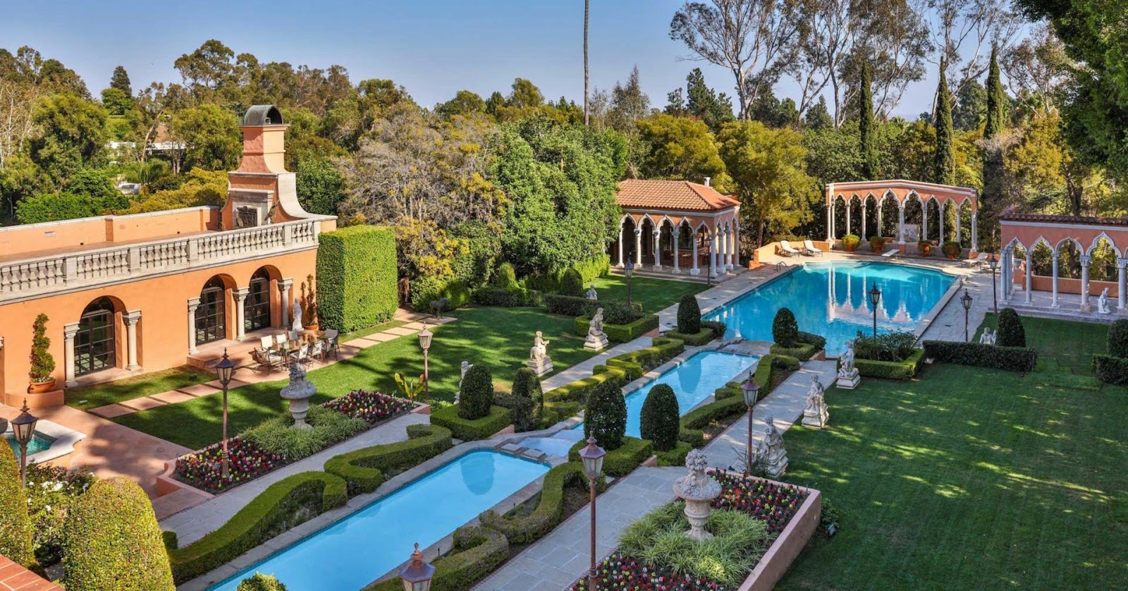 Hearst Mansion, Beverly Hills, California