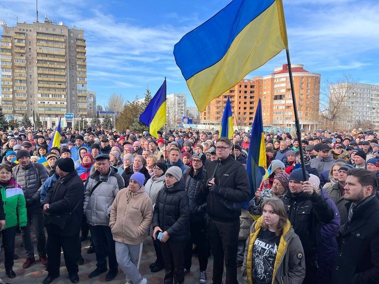 Второй митинг в Энегродаре против российской оккупации