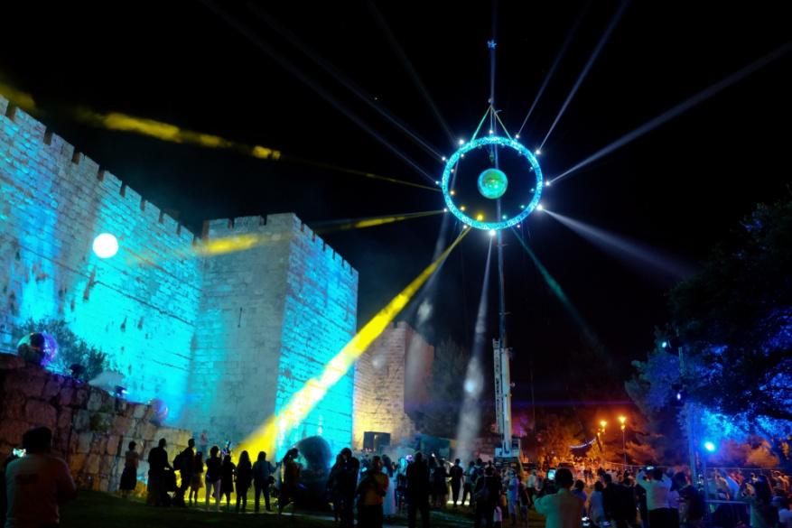 Image result for jerusalem festival of lights 2020